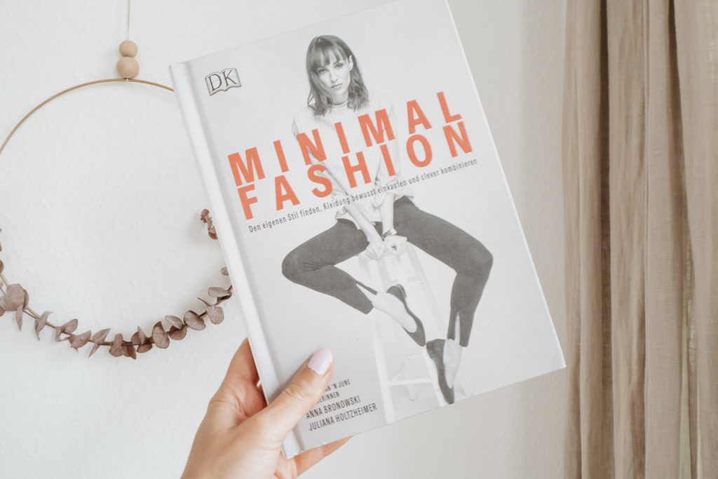 What is Slow Fashion – Minimal Fashion Guide 